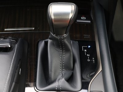 2019 Lexus LX 缩略图 35