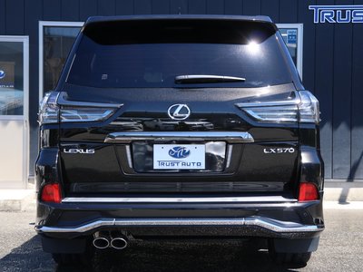 2019 Lexus LX 照片 3