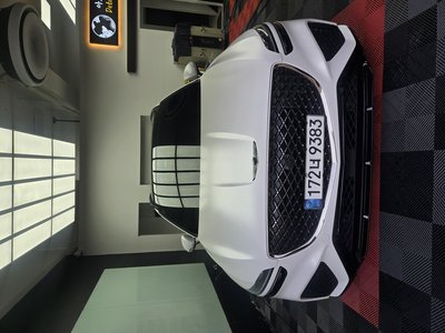 صورة 1 لـ 2021 Genesis GV70
