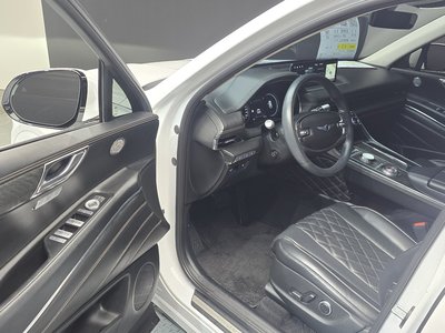 GENESIS GV80 - 10