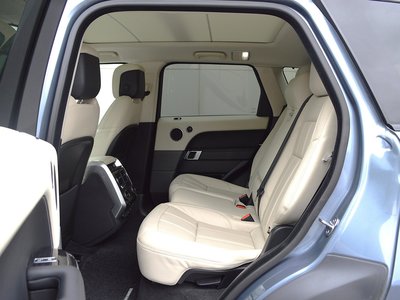 2019 LAND Rover RANGE ROVER SPORT thumbnail 12