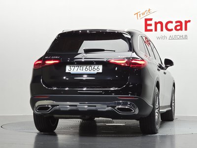صورة 4 لـ 2023 Mercedes-BENZ GLC