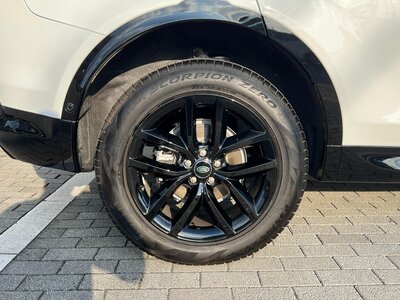 LAND ROVER DISCOVERY SPORT - 9