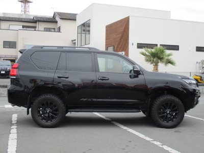 TOYOTA LAND CRUISER - 5