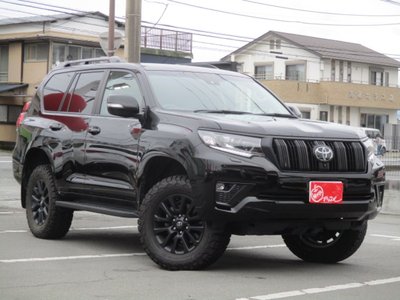 TOYOTA LAND CRUISER - 1