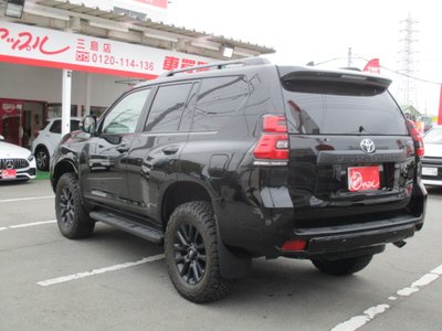 TOYOTA LAND CRUISER - 8
