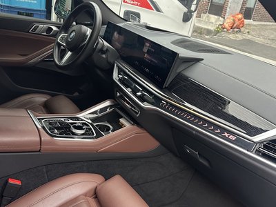 BMW X6 - 8