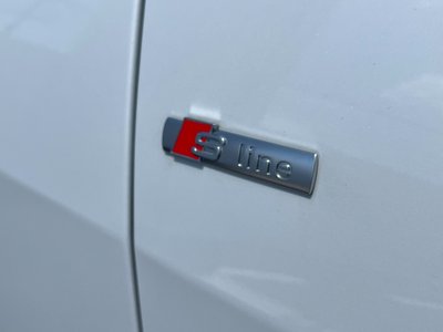 AUDI Q8 - 9