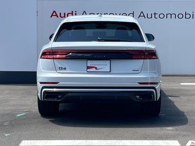 AUDI Q8 - 4