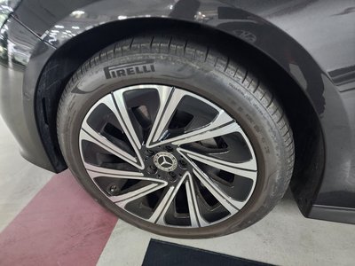 MERCEDES-BENZ E-CLASS - 6