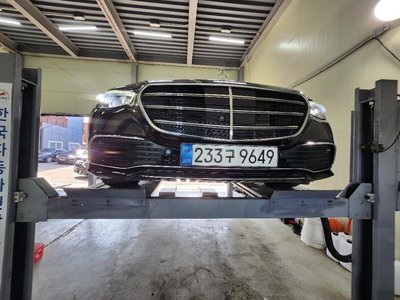 MERCEDES-BENZ S-CLASS - 1