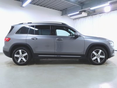 MERCEDES-BENZ GLB - 8