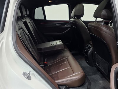 2025 BMW X4 thumbnail 18
