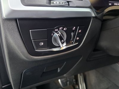 2025 BMW X4 thumbnail 28