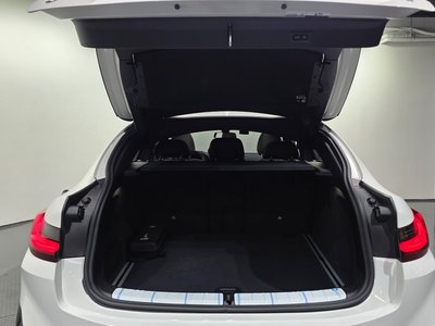 2025 BMW X4 thumbnail 26