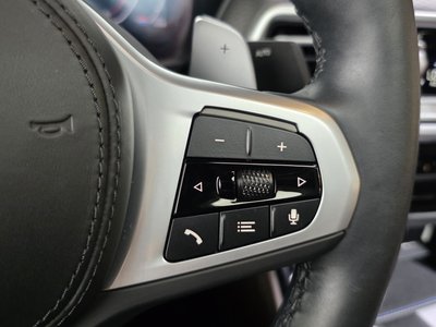 2025 BMW X4 thumbnail 34