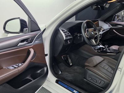 2025 BMW X4 thumbnail 13