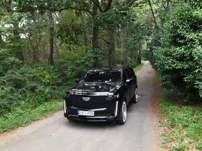 CADILLAC ESCALADE 5TH GENERATION - 10