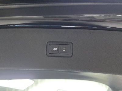 2026 AUDI SQ7 — миниатюра 22