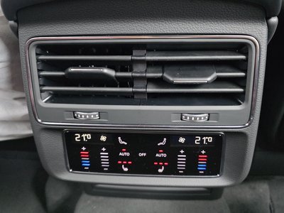 2026 AUDI SQ7 — миниатюра 30