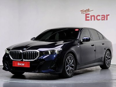 BMW 5 SERIES - 1