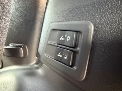 صورة مصغرة 46 لـ 2025 Toyota LAND CRUISER 300