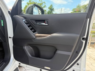 صورة مصغرة 28 لـ 2025 Toyota LAND CRUISER 300