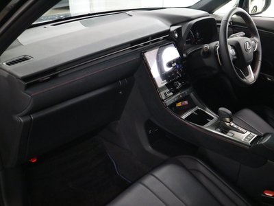 صورة مصغرة 19 لـ 2025 Lexus LBX