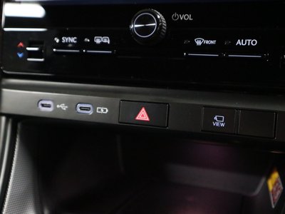 صورة مصغرة 39 لـ 2025 Lexus LBX