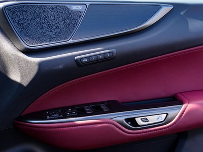 صورة مصغرة 25 لـ 2023 Lexus NX