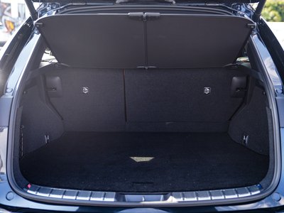 صورة مصغرة 33 لـ 2023 Lexus NX