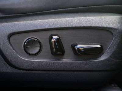 صورة مصغرة 28 لـ 2023 Lexus NX