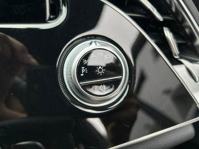 2025 Mercedes-BENZ E-CLASS AMG 缩略图 22