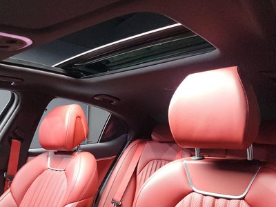 2022 Genesis THE NEW G70 缩略图 18