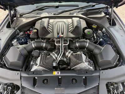 صورة 9 لـ 2015 BMW M6 CABRIOLET