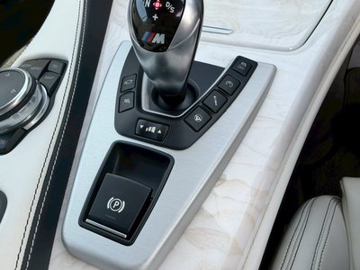 صورة مصغرة 33 لـ 2015 BMW M6 CABRIOLET