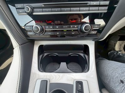 صورة مصغرة 32 لـ 2015 BMW M6 CABRIOLET