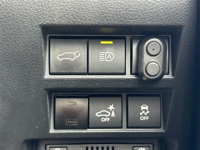 TOYOTA LAND CRUISER - 9