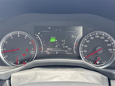 TOYOTA LAND CRUISER - 7