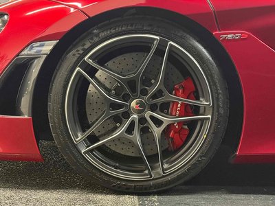 MCLAREN 720S - 5