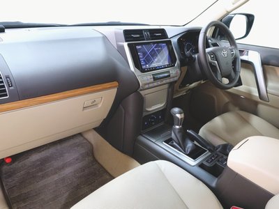 2023 Toyota LAND CRUISER PRADO 缩略图 11