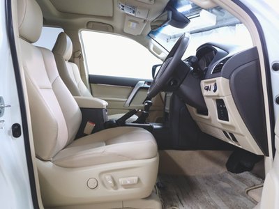 2023 Toyota LAND CRUISER PRADO 缩略图 25