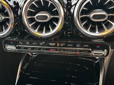 صورة مصغرة 33 لـ 2020 Mercedes-BENZ CLA AMG