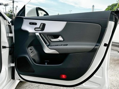 صورة مصغرة 18 لـ 2020 Mercedes-BENZ CLA AMG