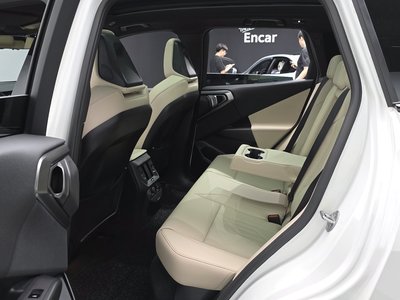 2025 BMW X3 — миниатюра 19