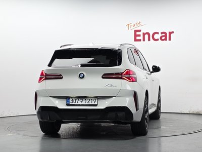 2025 BMW X3 photo 3