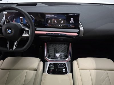 2025 BMW X3 photo 9