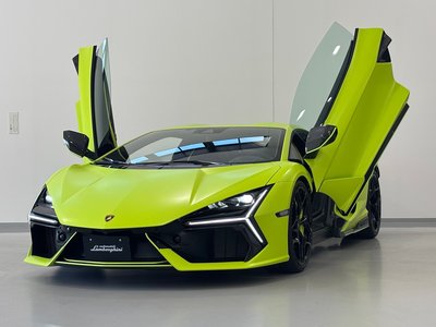 صورة 5 لـ 2025 Lamborghini REVUELTO