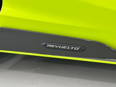 صورة مصغرة 22 لـ 2025 Lamborghini REVUELTO