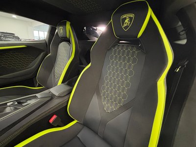 صورة مصغرة 34 لـ 2025 Lamborghini REVUELTO